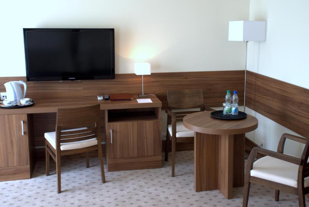 Hotel Termy Palacowe นาเวงชูฟ ห้อง รูปภาพ