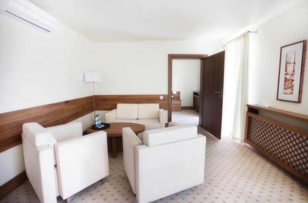 Hotel Termy Palacowe นาเวงชูฟ ห้อง รูปภาพ